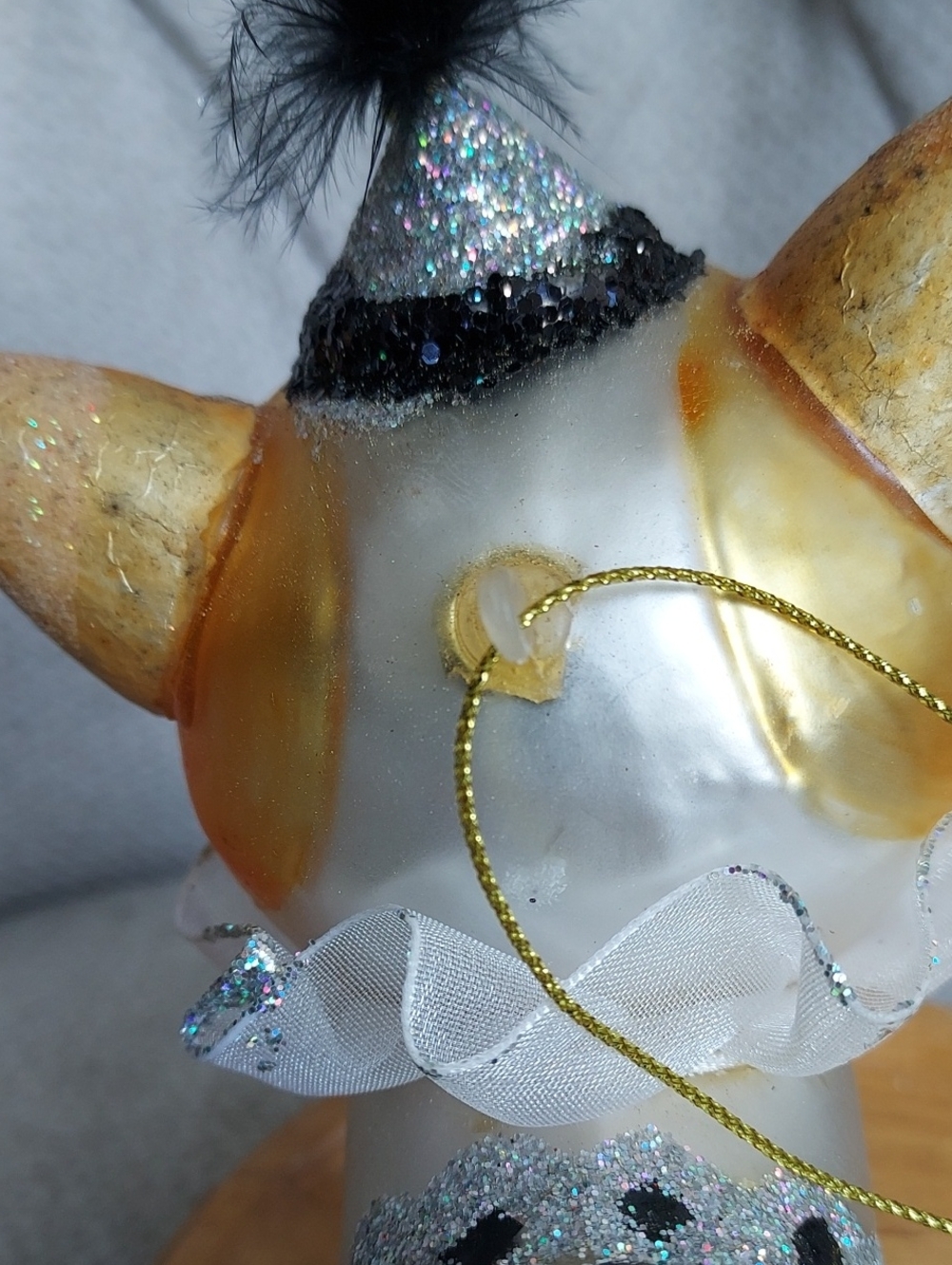 Robert Stanley Blown Glass Chihuahua Clown Christmas Ornament - Picture 10 of 12